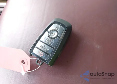 2022 Ford F-250 Platinum z USA, uszkodzony, nr VIN 1FT7W2BT2NED12752